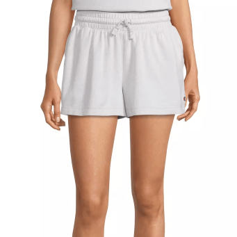 السراويل القصيرة والتنانير